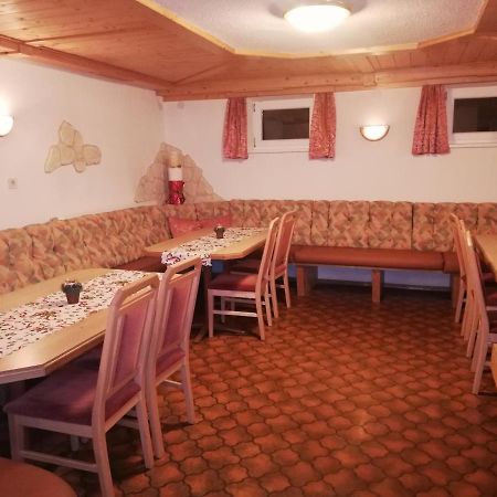 Pension Schoepf Arzl im Pitztal Dış mekan fotoğraf